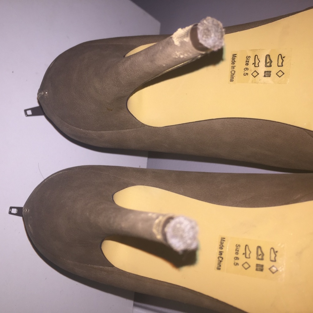Gray boot heels - Picture 5 of 5
